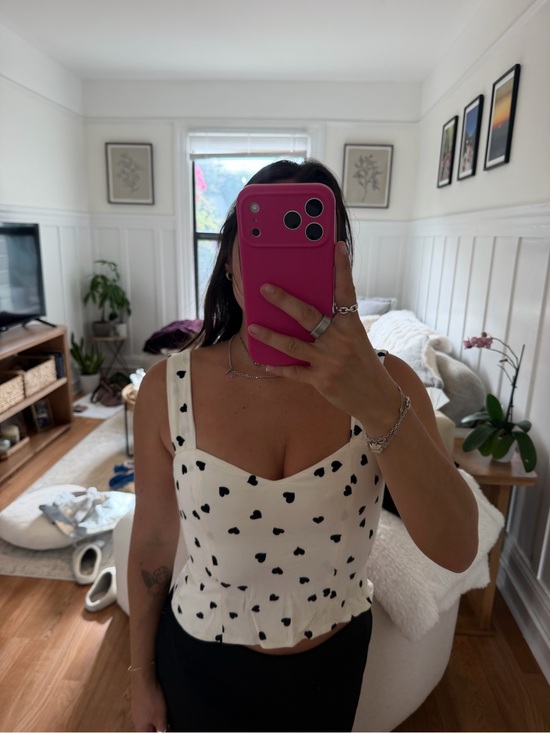 Reformation Tops - Reformation White Sweetheart Tank with Black Heart Print